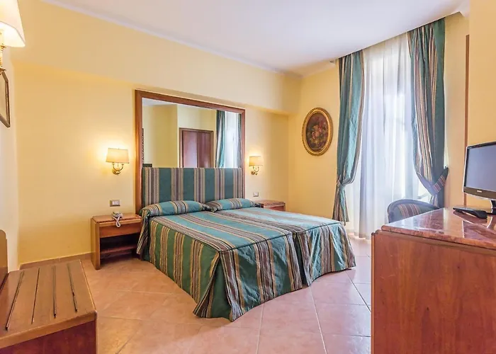 Raeli Hotel Noto